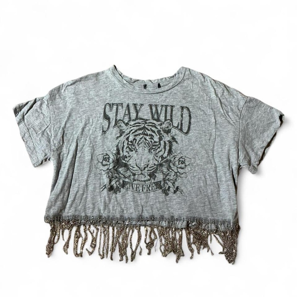 Womens Gray Graphic Crop T‎ Shirt Tiger Roses Stay Wild Live Free Fringe Grunge